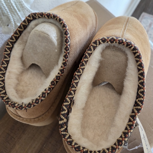 Bearpaw Martis Suede Slippers Slip Ons Size 8 NWT  Iced Coffee $75 - Picture 4 of 10